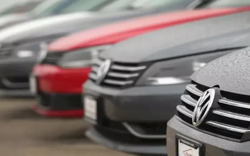 فولكس فاجن تستدعي 94 ألف سيارة كهربائية حول العالم بسبب مخاطر قابلة للاشتعال